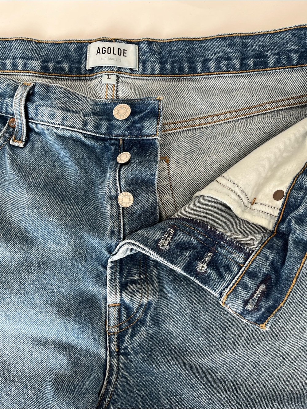 AGOLDE Parker Long Denim Button Fly Shorts Occurrence Wash Size 33 - Picture 4 of 6